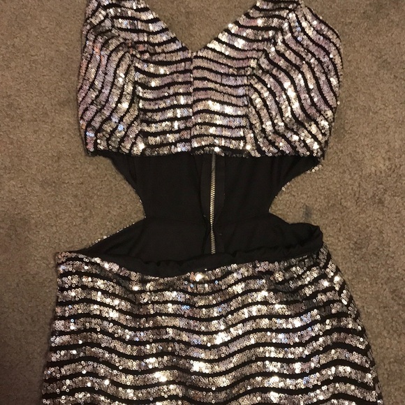Sequin party dress - Picture 3 of 8